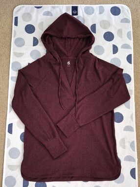 Lou & Grey Burgundy Hooded Pullover Size S